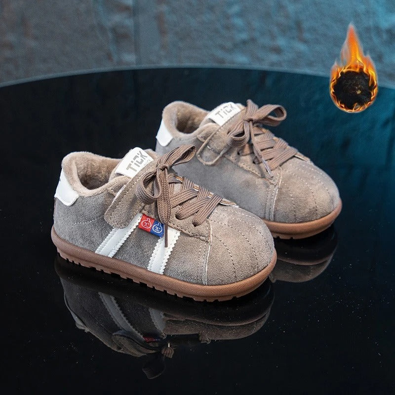 Children Sneakers Casual Breathable Outdoor Board Shoes Fashion Designer Chunky Sneakers Spring Soft Soled Walking Kids ShoesS