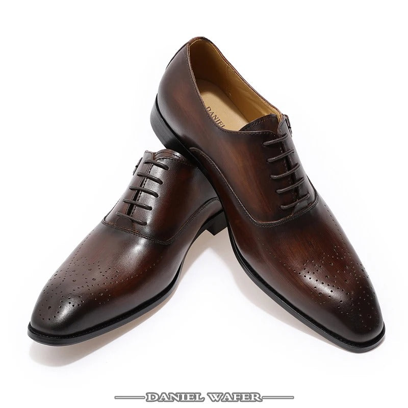 Classic Men's Genuine Leather Oxford Shoes Buckle Lace-Up Office Dress Wedding Brogue Pointed Toe Business Formal Shoes
